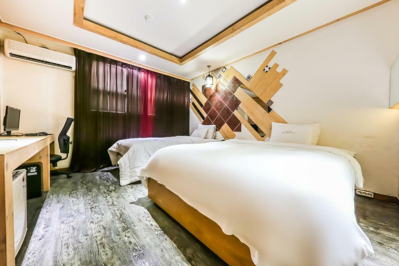 Manhatan Hotel 청주 Экстерьер фото